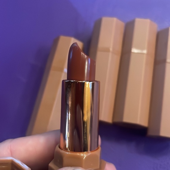 PROPA BEAUTY lipsticks x5 satin reds & neutrals BOMB - Picture 4 of 7